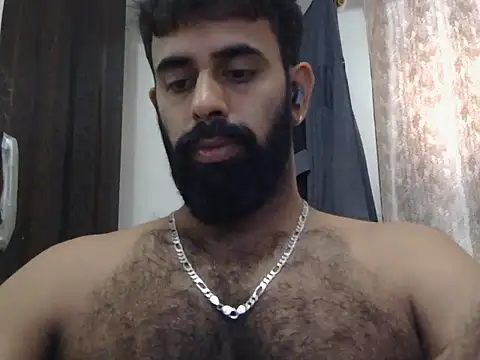 Snapshot of indianhairybull chatting on May 9, 2026, 4:50 am indianhairybull online show from May 9, 2026, 4:50 am