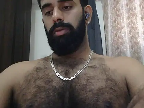 Snapshot of indianhairybull chatting on May 15, 2026, 4:52 am indianhairybull online show from May 15, 2026, 4:52 am