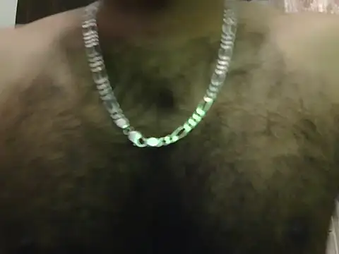 Snapshot of indianhairybull chatting on June 19, 2026, 4:17 am indianhairybull online show from June 19, 2026, 4:17 am