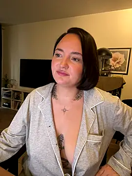 Snapshot of Orgasmille chatting on September 22, 2025, 6:48 am Orgasmille online show from September 22, 2025, 6:48 am