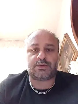 NAvoglia online show from May 11, 2026, 3:18 pm