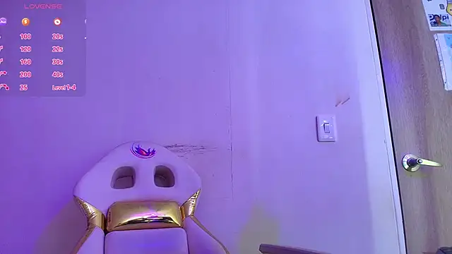 Snapshot of Raichell_ chatting on October 9, 2025, 3:15 am Raichell online show from October 9, 2025, 3:15 am