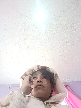 Snapshot of Raichell_ chatting on October 16, 2025, 2:07 pm Raichell online show from October 16, 2025, 2:07 pm