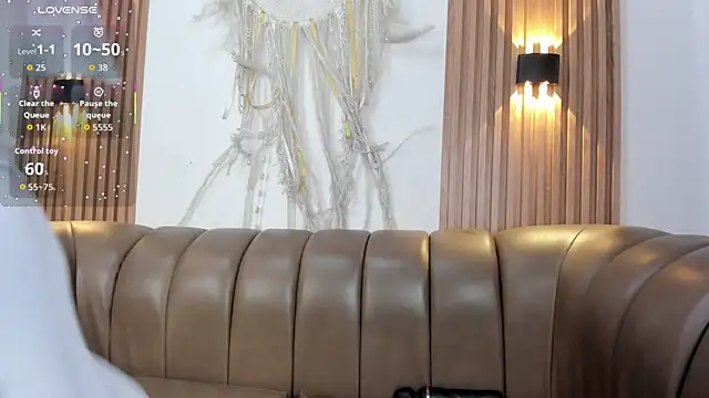 Snapshot of saleh_issawi chatting on November 6, 2025, 8:21 pm saleh issawi online show from November 6, 2025, 8:21 pm