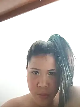 kimberlitaz online show from February 9, 2025, 7:16 am