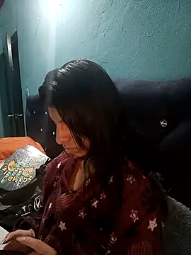 Ariell Kieran online show from October 25, 2025, 7:38 am