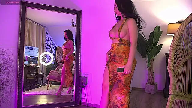 Amber Luna online show from March 5, 2025, 3:18 pm