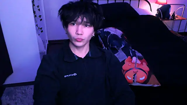 Snapshot of rennnuts chatting on November 2, 2025, 4:53 pm rennnuts online show from November 2, 2025, 4:53 pm