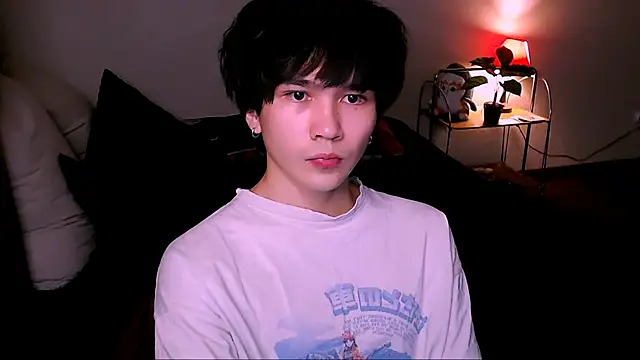 Snapshot of rennnuts chatting on November 11, 2025, 11:43 am rennnuts online show from November 11, 2025, 11:43 am