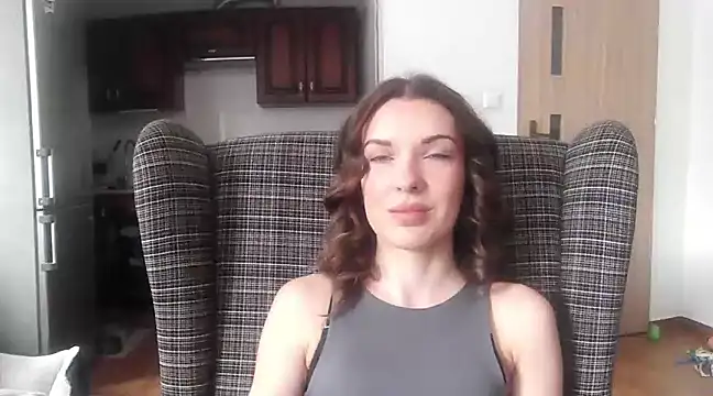 aurora lust online show from February 26, 2025, 7:42 am