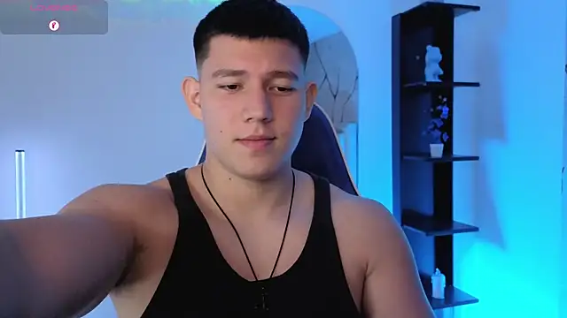 Snapshot of JamesCr_ chatting on May 31, 2026, 6:09 pm JamesCr online show from May 31, 2026, 6:09 pm