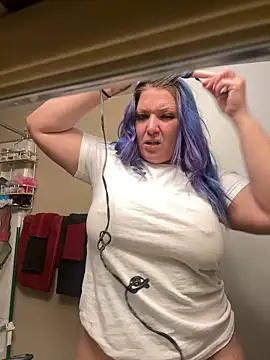 coco banks online show from March 23, 2025, 4:16 am