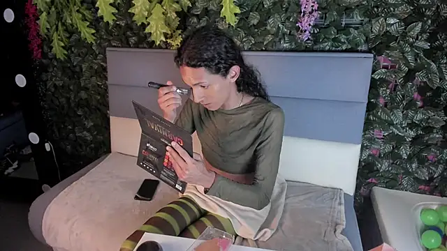 cassidy blossom online show from March 16, 2025, 2:53 am