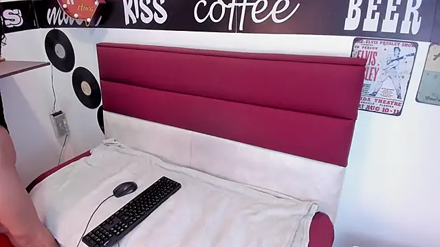 cassidy blossom online show from March 22, 2025, 3:30 am