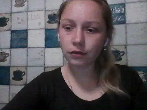 Snapshot of Anna_wey chatting on April 28, 2026, 6:13 pm Anna wey online show from April 28, 2026, 6:13 pm
