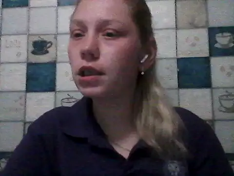 Snapshot of Anna_wey chatting on April 30, 2026, 6:14 pm Anna wey online show from April 30, 2026, 6:14 pm