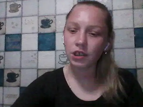 Snapshot of Anna_wey chatting on May 7, 2026, 6:57 pm Anna wey online show from May 7, 2026, 6:57 pm