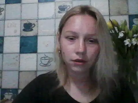 Snapshot of Anna_wey chatting on May 9, 2026, 6:46 pm Anna wey online show from May 9, 2026, 6:46 pm