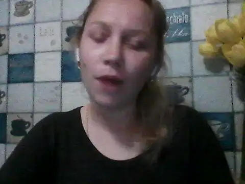 Snapshot of Anna_wey chatting on May 12, 2026, 6:38 pm Anna wey online show from May 12, 2026, 6:38 pm