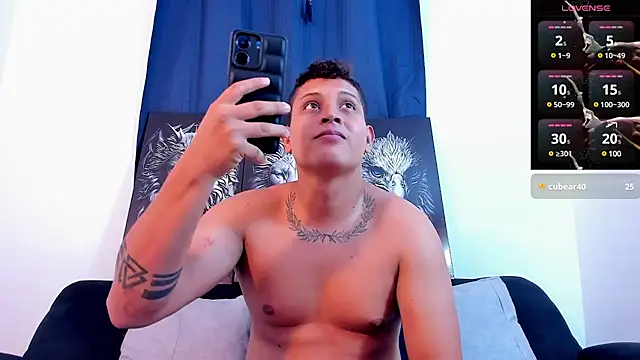 JohanSmith online show from February 18, 2025, 6:47 pm