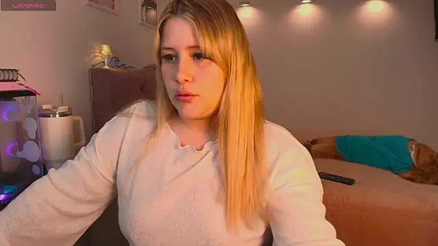 KitCatxx online show from April 2, 2026, 3:59 am