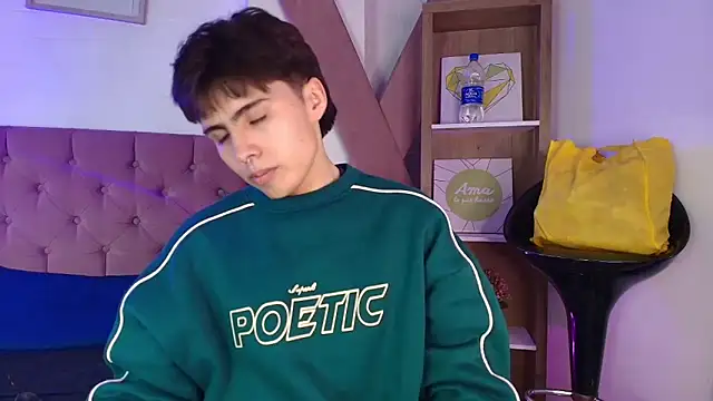 PepperTwink online show from October 1, 2025, 5:30 pm