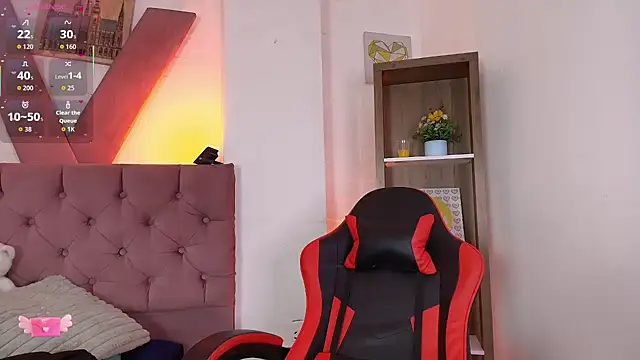 PepperTwink online show from February 24, 2026, 4:27 pm