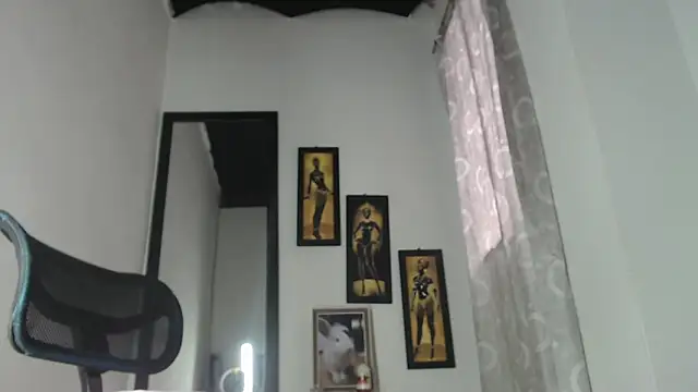 Snapshot of lolplipiwg chatting on March 22, 2025, 7:20 pm lolplipiwg online show from March 22, 2025, 7:20 pm