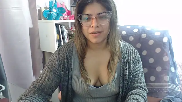 KatteAngelLat online show from October 1, 2025, 11:55 pm