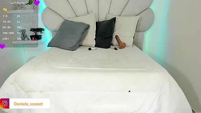 Danielaangelina online show from February 3, 2026, 6:22 am