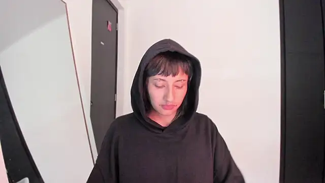 Snapshot of ggor4w33 chatting on November 25, 2025, 11:54 am ggor4w33 online show from November 25, 2025, 11:54 am