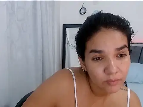 Snapshot of tezza_smith chatting on July 26, 2026, 11:44 pm tezza smith online show from July 26, 2026, 11:44 pm