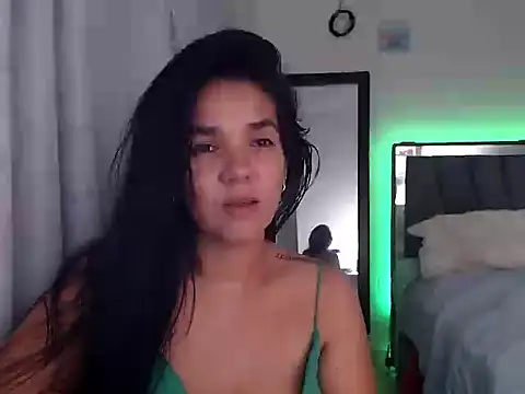Snapshot of tezza_smith chatting on July 28, 2026, 1:45 am tezza smith online show from July 28, 2026, 1:45 am
