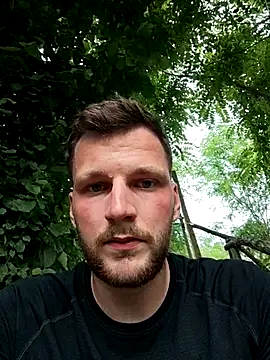 Cosmin224451 online show from June 23, 2026, 4:27 pm