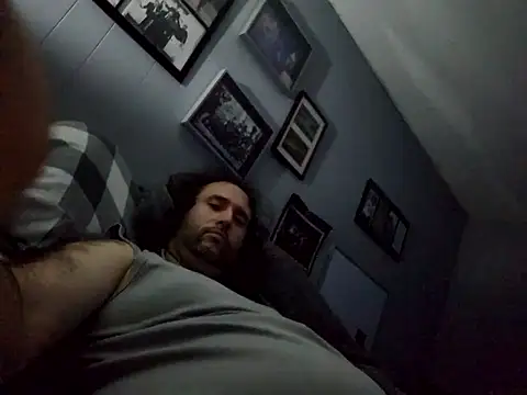 Snapshot of maddy060606 chatting on October 4, 2025, 8:12 am maddy060606 online show from October 4, 2025, 8:12 am