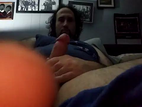 Snapshot of maddy060606 chatting on October 29, 2025, 4:48 am maddy060606 online show from October 29, 2025, 4:48 am