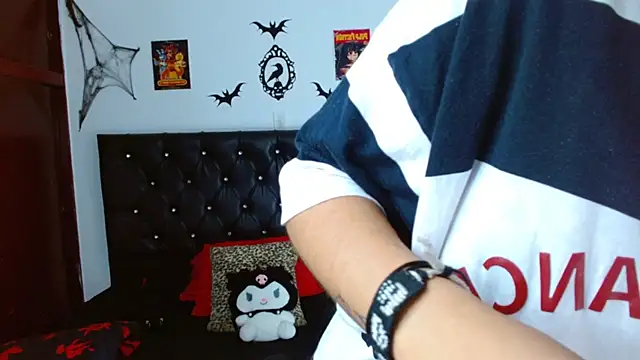 veronica luar online show from April 13, 2026, 7:08 pm