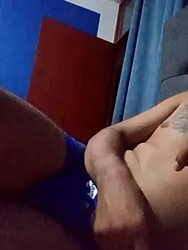 Elgroney23 online show from April 3, 2026, 12:19 am