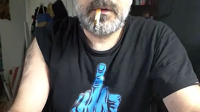Snapshot of arka6 chatting on April 23, 2026, 5:04 pm arka6 online show from April 23, 2026, 5:04 pm