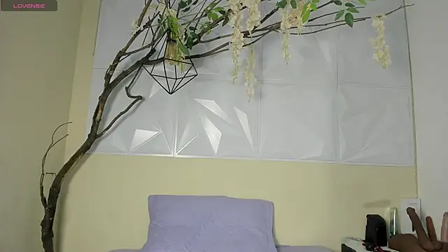 Snapshot of Pamela_Rut_ chatting on May 20, 2026, 7:53 pm Pamela Rut online show from May 20, 2026, 7:53 pm