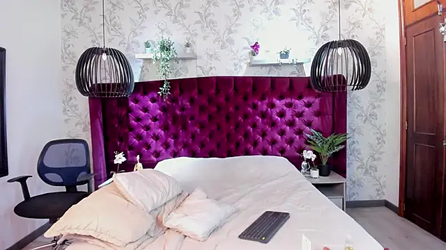 Snapshot of Gabriell_ramirez chatting on March 11, 2025, 9:56 am Gabriell ramirez online show from March 11, 2025, 9:56 am