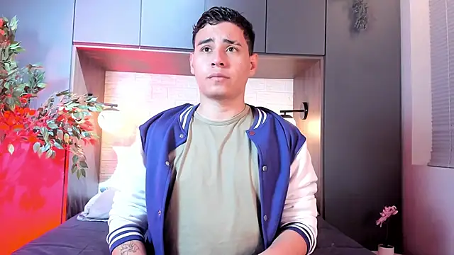 Snapshot of Gabriell_ramirez chatting on September 19, 2025, 4:03 am Gabriell ramirez online show from September 19, 2025, 4:03 am