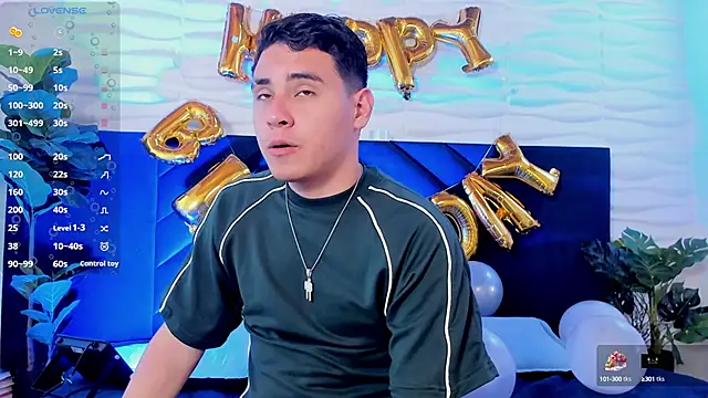 Snapshot of Gabriell_ramirez chatting on October 11, 2025, 4:01 am Gabriell ramirez online show from October 11, 2025, 4:01 am