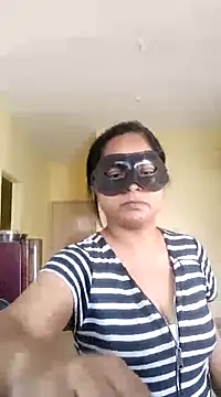 StripperGP1568 online show from March 21, 2025, 7:44 am