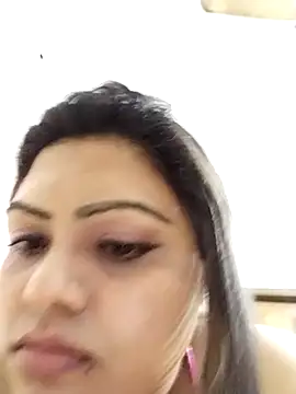 Snapshot of blue-berry07 chatting on November 16, 2025, 11:32 pm blue-berry07 online show from November 16, 2025, 11:32 pm