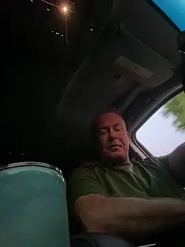 Snapshot of hintly chatting on September 10, 2025, 12:05 pm hintly online show from September 10, 2025, 12:05 pm