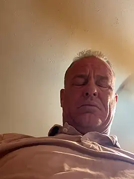 Snapshot of hintly chatting on February 18, 2026, 12:56 pm hintly online show from February 18, 2026, 12:56 pm