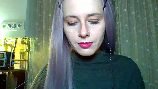 Snapshot of LuminousLady chatting on March 10, 2025, 6:23 pm LuminousLady online show from March 10, 2025, 6:23 pm