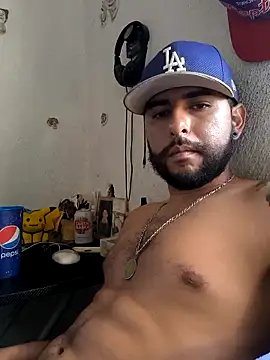 Snapshot of dickman10 chatting on March 12, 2025, 11:01 pm dickman10 online show from March 12, 2025, 11:01 pm