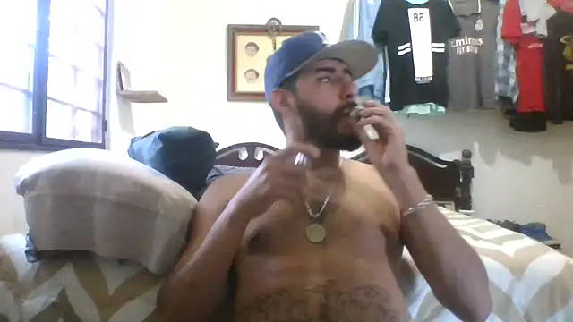 Snapshot of dickman10 chatting on September 13, 2025, 10:42 pm dickman10 online show from September 13, 2025, 10:42 pm